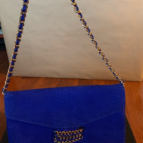 CASHHIMI BLUE PYTHON CLUTCH - Picture 6 of 8